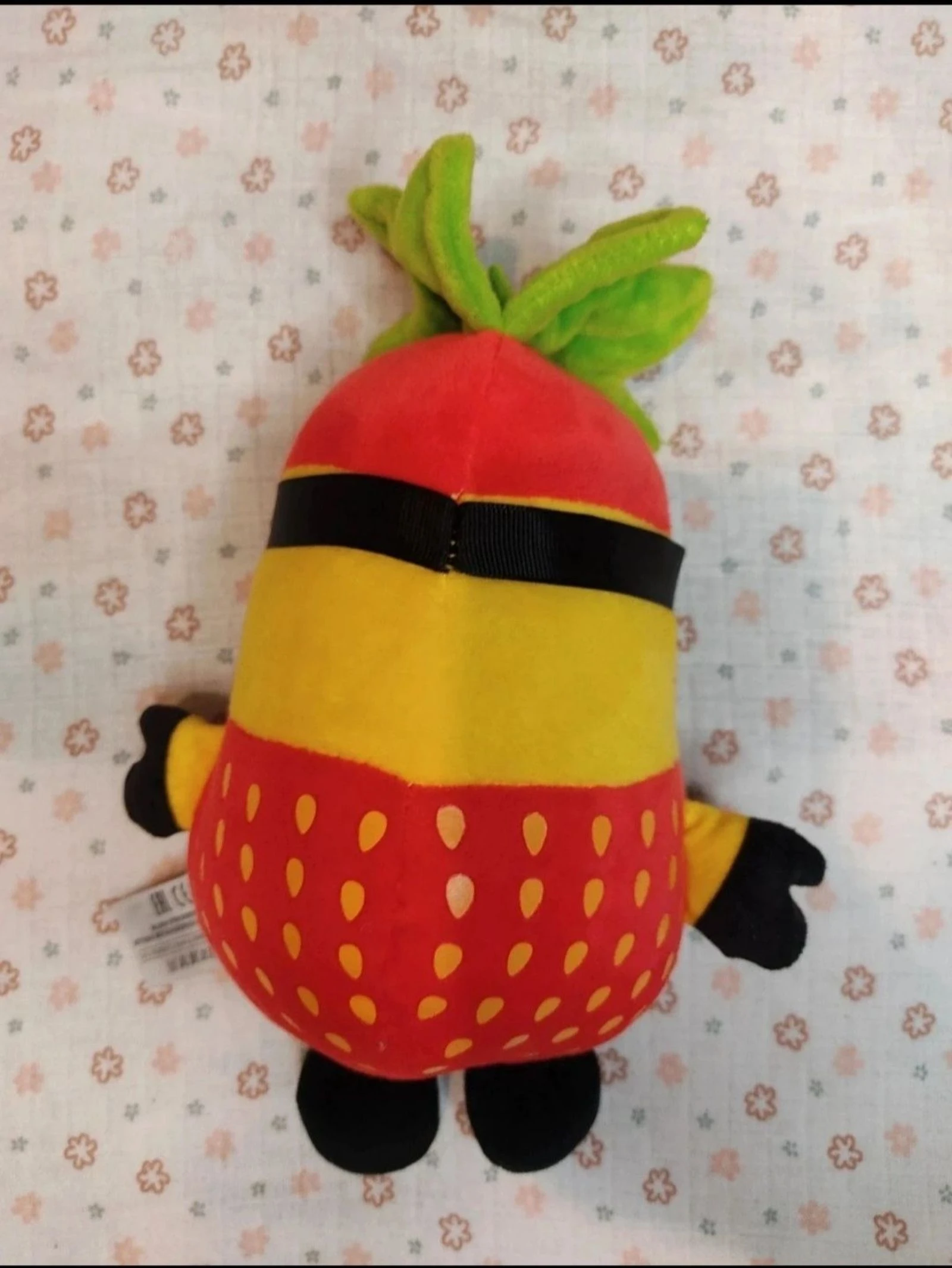 Peluche de disfraz de Minion fresa 🍓 - Muy buen estado – photo 5